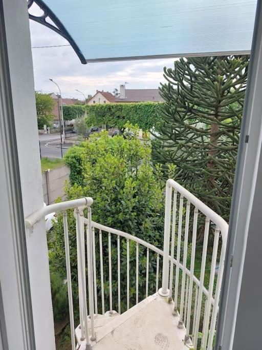 Appartement Independant A Le Blanc-Mesnil Eksteriør bilde